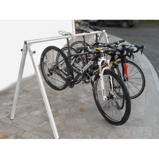 Porta biciclette espositore